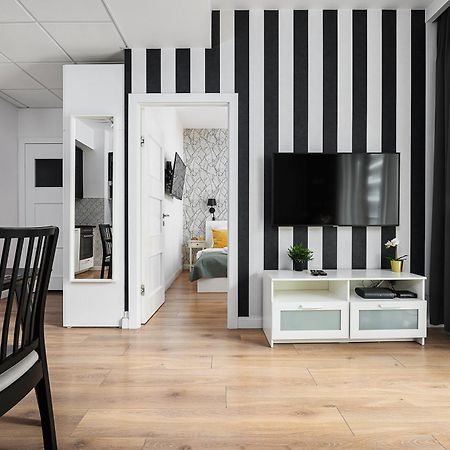 Prymasa Tysiaclecia - P&O Serviced Apartments Warszawa Eksteriør billede