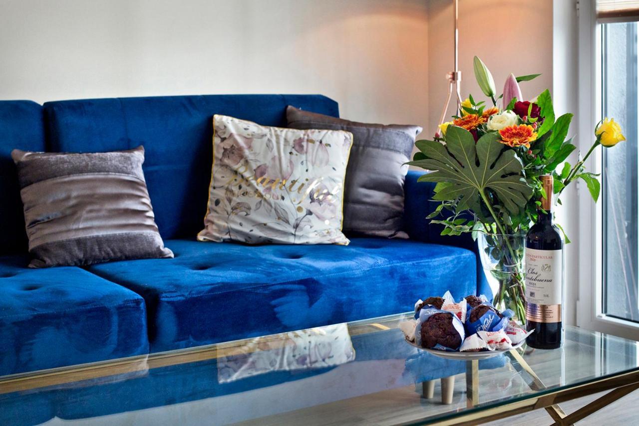 Prymasa Tysiaclecia - P&O Serviced Apartments Warszawa Eksteriør billede