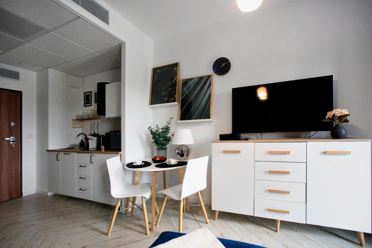 Prymasa Tysiaclecia - P&O Serviced Apartments Warszawa Eksteriør billede