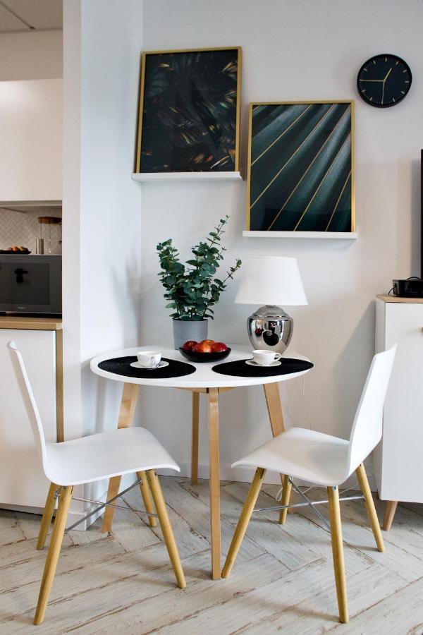 Prymasa Tysiaclecia - P&O Serviced Apartments Warszawa Eksteriør billede