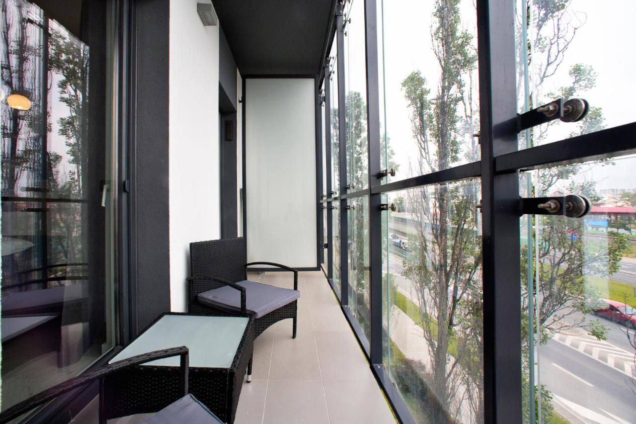 Prymasa Tysiaclecia - P&O Serviced Apartments Warszawa Eksteriør billede